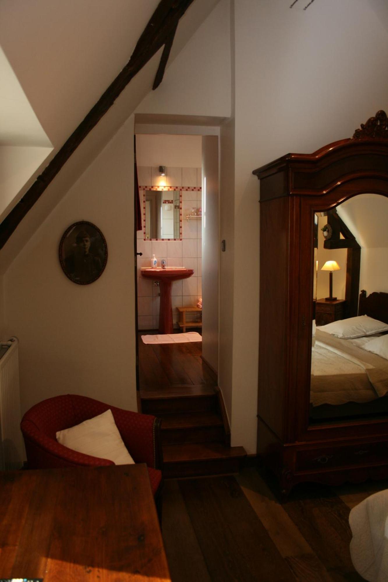 Chateau De Bonne Esperance Huy Luaran gambar