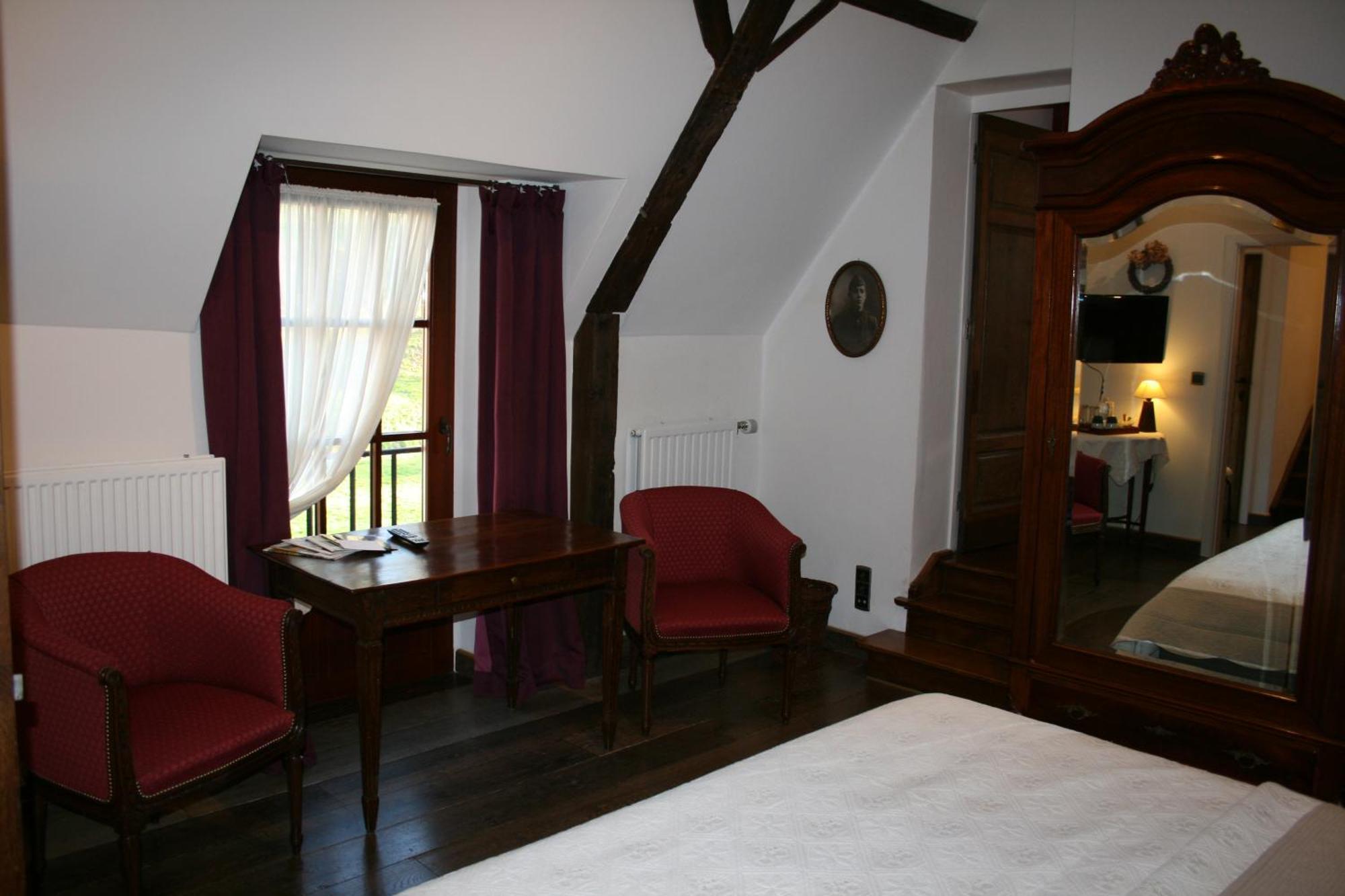 Chateau De Bonne Esperance Huy Luaran gambar